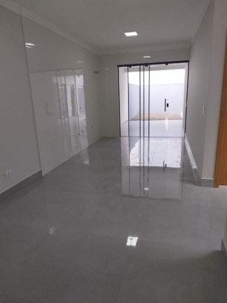 Imagem Casa com 3 Quartos à Venda, 122 m² em Jardim Pinheiros - Maringa Imagem Casa com 3 Quartos à Venda, 122 m² em Jardim Pinheiros - Maringa