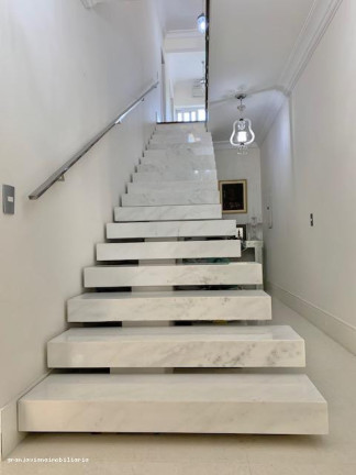 Imagem Casa com 7 Quartos à Venda, 1.400 m² em Residencial Euroville - Carapicuíba Imagem Casa com 7 Quartos à Venda, 1.400 m² em Residencial Euroville - Carapicuíba