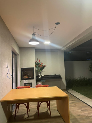 Imagem Casa com 3 Quartos à Venda, 242 m² em Esplanada Independência - Taubaté Imagem Casa com 3 Quartos à Venda, 242 m² em Esplanada Independência - Taubaté