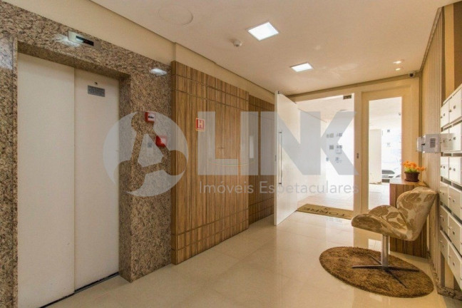 Imagem Apartamento com 3 Quartos à Venda, 72 m² em Chácara Das Pedras - Porto Alegre Imagem Apartamento com 3 Quartos à Venda, 72 m² em Chácara Das Pedras - Porto Alegre