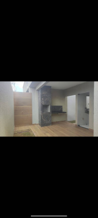 Imagem Casa com 3 Quartos à Venda, 180 m² em Goiânia Imagem Casa com 3 Quartos à Venda, 180 m² em Goiânia