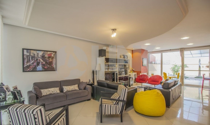 Casa com 3 Quartos à Venda, 222 m² em Ecoville - Porto Alegre