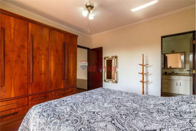 Imagem Casa com 3 Quartos à Venda, 201 m² em Vila Linda - Santo André