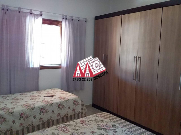 Imagem Imóvel com 3 Quartos à Venda, 350 m² em Porangaba - Porangaba Imagem Imóvel com 3 Quartos à Venda, 350 m² em Porangaba - Porangaba