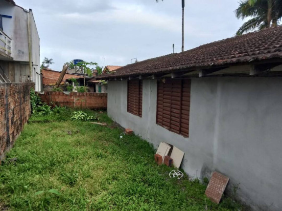 Imagem Casa com 3 Quartos à Venda, 325 m² em Costeira - Balneário Barra Do Sul Imagem Casa com 3 Quartos à Venda, 325 m² em Costeira - Balneário Barra Do Sul