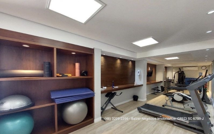 Apartamento com 3 Quartos à Venda, 100 m² em Itacorubi - Florianópolis