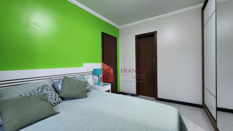 Imagem Casa com 4 Quartos à Venda, 204 m² em Dom Bosco - Itajaí Imagem Casa com 4 Quartos à Venda, 204 m² em Dom Bosco - Itajaí