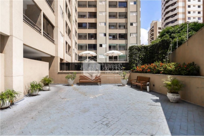 Imagem Apartamento com 2 Quartos à Venda, 56 m² em Moema - São Paulo Imagem Apartamento com 2 Quartos à Venda, 56 m² em Moema - São Paulo