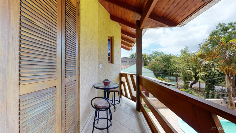 Imagem Casa com 3 Quartos à Venda, 300 m² em Parque Dos Maias - Porto Alegre Imagem Casa com 3 Quartos à Venda, 300 m² em Parque Dos Maias - Porto Alegre