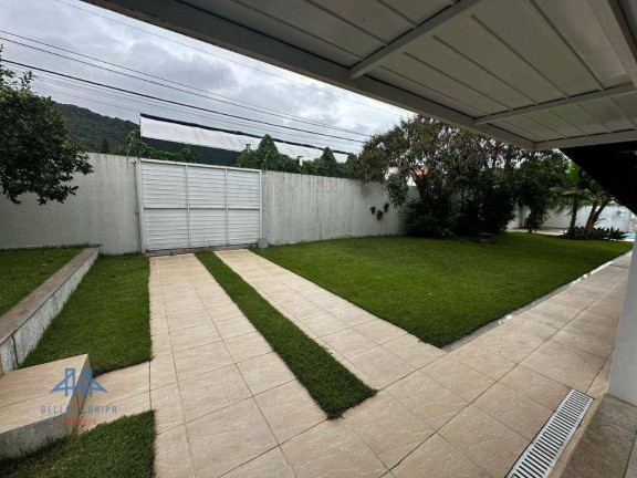 Imagem Casa com 5 Quartos à Venda, 329 m² em Itacorubi - Florianópolis Imagem Casa com 5 Quartos à Venda, 329 m² em Itacorubi - Florianópolis