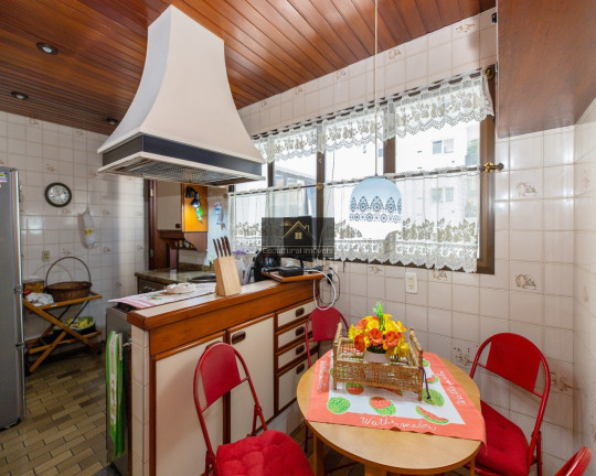 Imagem Apartamento com 3 Quartos à Venda, 147 m² em Vila Suzana - São Paulo