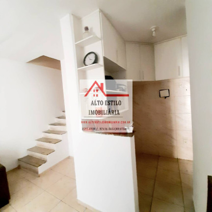 Imagem Casa com 2 Quartos à Venda, 62 m² em Piedade - Rio De Janeiro Imagem Casa com 2 Quartos à Venda, 62 m² em Piedade - Rio De Janeiro