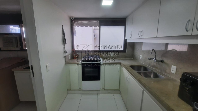 Imagem Imóvel com 3 Quartos à Venda, 430 m² em Leblon - Rio De Janeiro Imagem Imóvel com 3 Quartos à Venda, 430 m² em Leblon - Rio De Janeiro