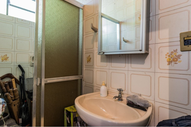 Imagem Casa com 3 Quartos à Venda, 528 m² em Partenon - Porto Alegre Imagem Casa com 3 Quartos à Venda, 528 m² em Partenon - Porto Alegre