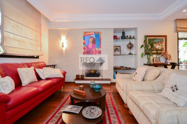 Imagem Imóvel com 3 Quartos à Venda, 226 m² em Vila Suzana - São Paulo