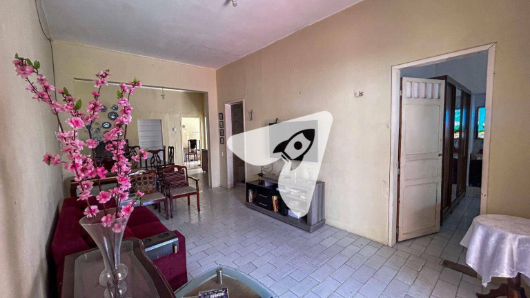Imagem Casa com 3 Quartos à Venda, 330 m² em José Bonifácio - Fortaleza
