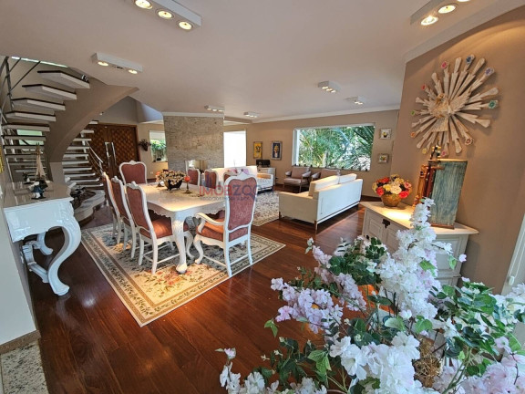 Imagem Casa com 5 Quartos à Venda, 384 m² em Roseira - Mairiporã Imagem Casa com 5 Quartos à Venda, 384 m² em Roseira - Mairiporã