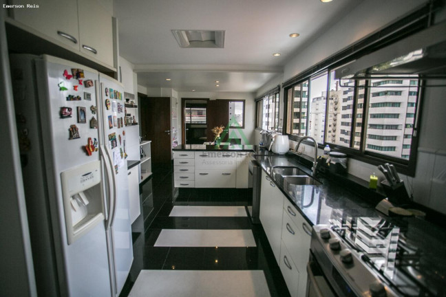 Casa com 3 Quartos à Venda, 290 m² em Aclimação - São Paulo
