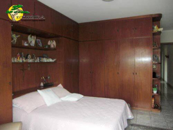 Imagem Sobrado com 3 Quartos à Venda, 256 m² em São Paulo Imagem Sobrado com 3 Quartos à Venda, 256 m² em São Paulo