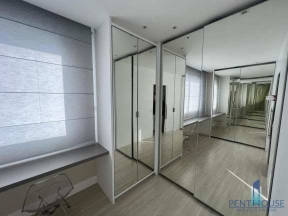 Imagem Apartamento com 3 Quartos à Venda, 144 m² em Centro - Balneário Camboriú Imagem Apartamento com 3 Quartos à Venda, 144 m² em Centro - Balneário Camboriú