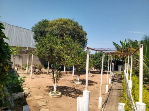 Imagem Chácara com 2 Quartos à Venda, 900 m² em Piracangaguá - Taubaté