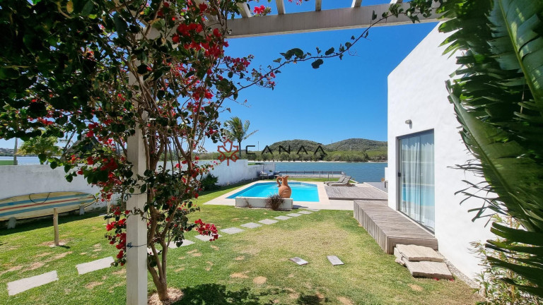 Imagem Casa de Condomínio com 3 Quartos à Venda, 500 m² em Portinho - Cabo Frio Imagem Casa de Condomínio com 3 Quartos à Venda, 500 m² em Portinho - Cabo Frio