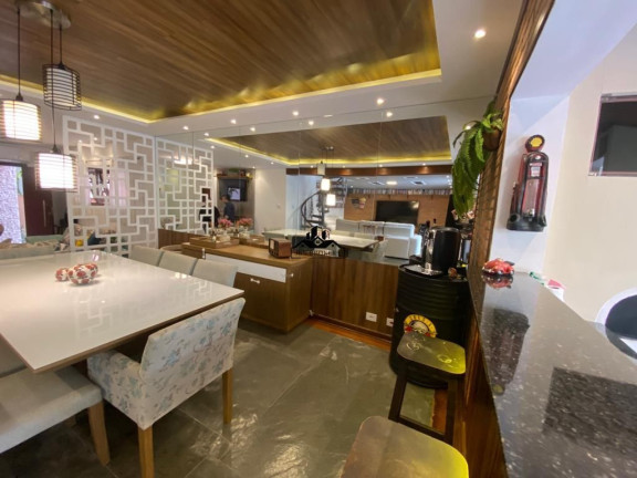 Imagem Sobrado com 3 Quartos à Venda, 340 m² em Campestre - Santo André