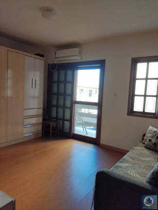 Imagem Sobrado com 2 Quartos à Venda, 144 m² em Centro - Pelotas Imagem Sobrado com 2 Quartos à Venda, 144 m² em Centro - Pelotas