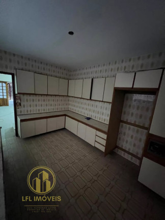 Imagem Sobrado com 2 Quartos à Venda, 200 m² em Ferreira - São Paulo Imagem Sobrado com 2 Quartos à Venda, 200 m² em Ferreira - São Paulo