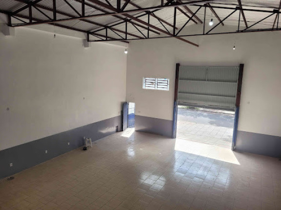 Imagem Galpão para Alugar, 316 m² em São Geraldo - Porto Alegre Imagem Galpão para Alugar, 316 m² em São Geraldo - Porto Alegre