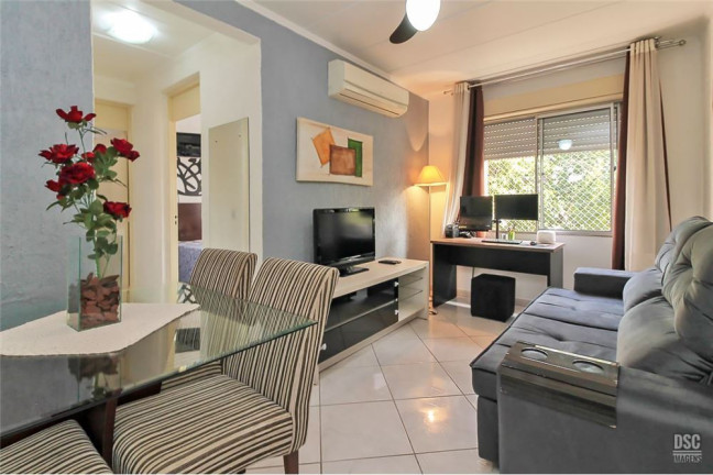 Imóvel com 2 Quartos à Venda, 52 m² em Vila Nova - Porto Alegre