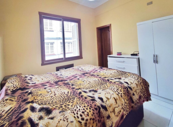 Imagem Apartamento com 3 Quartos à Venda, 115 m² em Centro Histórico - Porto Alegre Imagem Apartamento com 3 Quartos à Venda, 115 m² em Centro Histórico - Porto Alegre