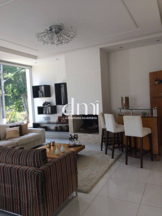 Imagem Casa com 3 Quartos à Venda, em Parque Residencial Itapeti - Mogi Das Cruzes Imagem Casa com 3 Quartos à Venda, em Parque Residencial Itapeti - Mogi Das Cruzes