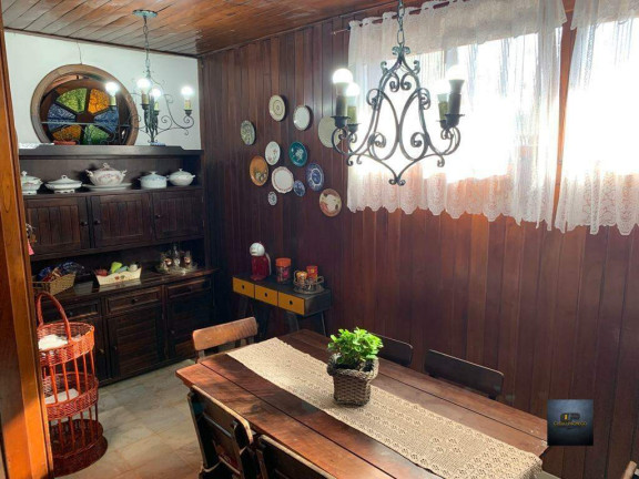 Imagem Casa com 4 Quartos à Venda, 360 m² em Embuema - Embu Das Artes Imagem Casa com 4 Quartos à Venda, 360 m² em Embuema - Embu Das Artes