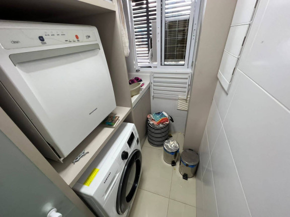 Imagem Apartamento com 2 Quartos à Venda, 57 m² em Centro - Balneário Camboriú