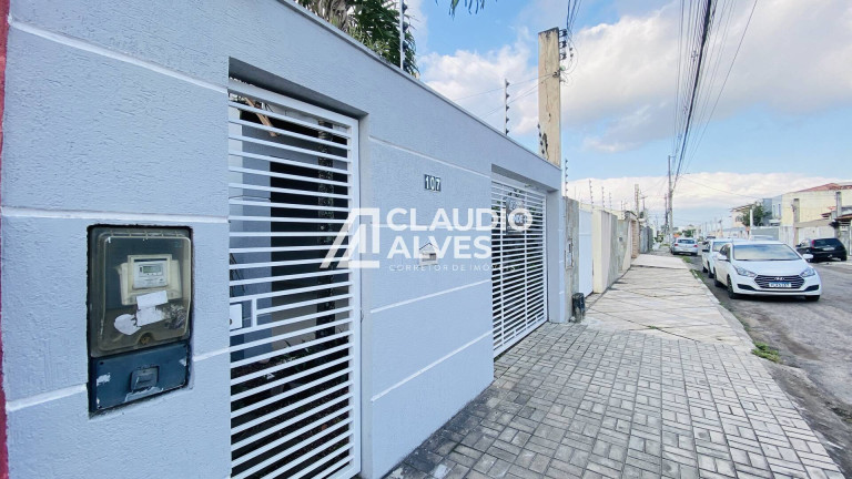 Imagem Casa com 4 Quartos à Venda, 150 m² em Cidade Nova - Feira De Santana Imagem Casa com 4 Quartos à Venda, 150 m² em Cidade Nova - Feira De Santana