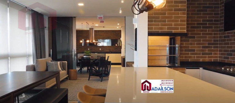 Imagem Imóvel com 3 Quartos à Venda, 234 m²