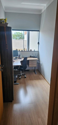 Imagem Casa com 3 Quartos à Venda, 450 m² em Jardim Portal Das Flores - Arapongas Imagem Casa com 3 Quartos à Venda, 450 m² em Jardim Portal Das Flores - Arapongas