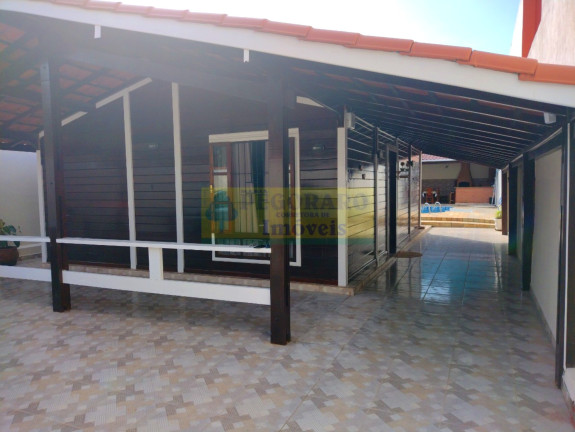 Imagem Casa com 4 Quartos à Venda, em Martim De Sá - Caraguatatuba Imagem Casa com 4 Quartos à Venda, em Martim De Sá - Caraguatatuba