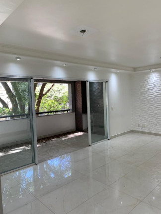 Imagem Apartamento com 4 Quartos à Venda, 137 m² em Moema - São Paulo