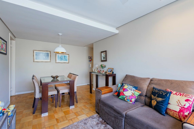 Imagem Apartamento com 2 Quartos à Venda, 80 m² em Petrópolis - Porto Alegre Imagem Apartamento com 2 Quartos à Venda, 80 m² em Petrópolis - Porto Alegre