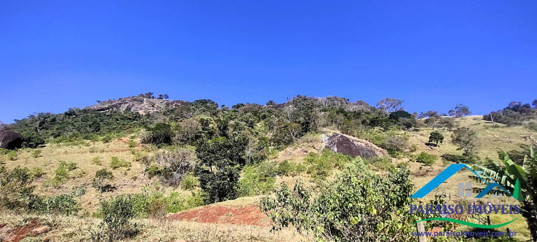 Chácara à Venda, 40 m² em Centro - Paraisópolis