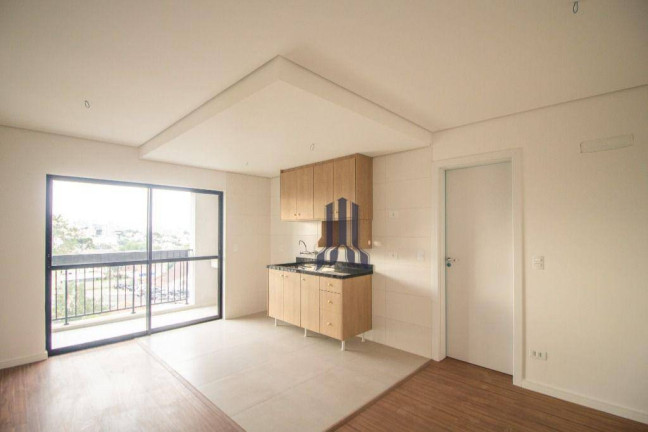 Apartamento com 2 Quartos para Alugar, 61 m² em Novo Mundo - Curitiba