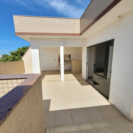 Imagem Imóvel com 3 Quartos à Venda, 140 m² em Lagoa - Macaé Imagem Imóvel com 3 Quartos à Venda, 140 m² em Lagoa - Macaé