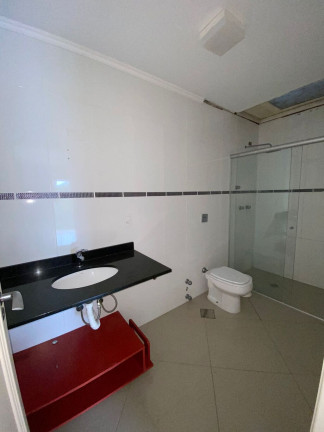 Imagem Casa com 4 Quartos à Venda, 265 m² em Chácara Das Pedras - Porto Alegre Imagem Casa com 4 Quartos à Venda, 265 m² em Chácara Das Pedras - Porto Alegre
