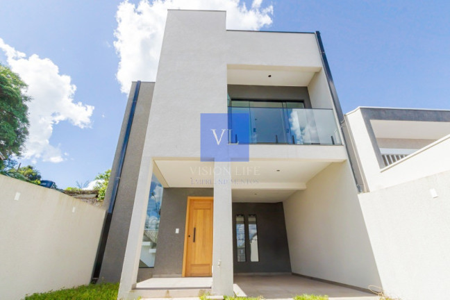 Casa com 3 Quartos à Venda, 122 m² em Tingui - Curitiba
