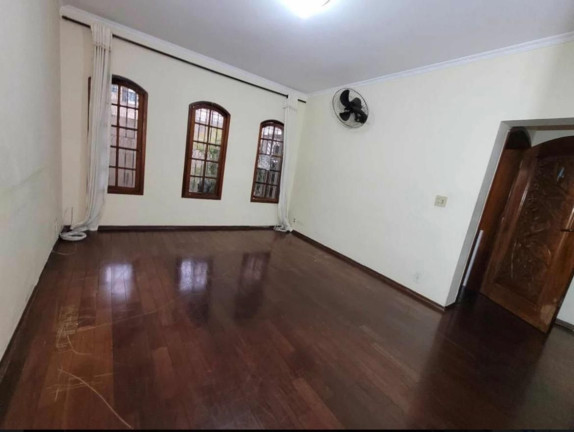 Imagem Sobrado com 3 Quartos à Venda, 250 m² em Jardim Santa Mena - Guarulhos Imagem Sobrado com 3 Quartos à Venda, 250 m² em Jardim Santa Mena - Guarulhos