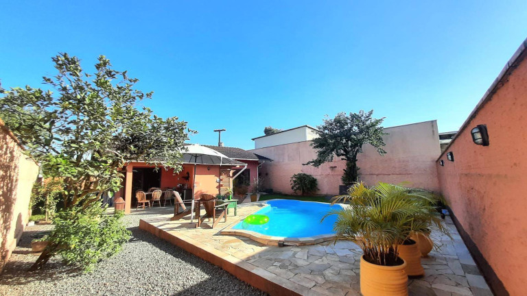 Imagem Casa com 3 Quartos à Venda, 120 m² em Floresta - Joinville