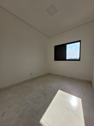 Imagem Sobrado com 3 Quartos à Venda, 127 m² em Villas Do Jaguari - Santana De Parnaíba Imagem Sobrado com 3 Quartos à Venda, 127 m² em Villas Do Jaguari - Santana De Parnaíba