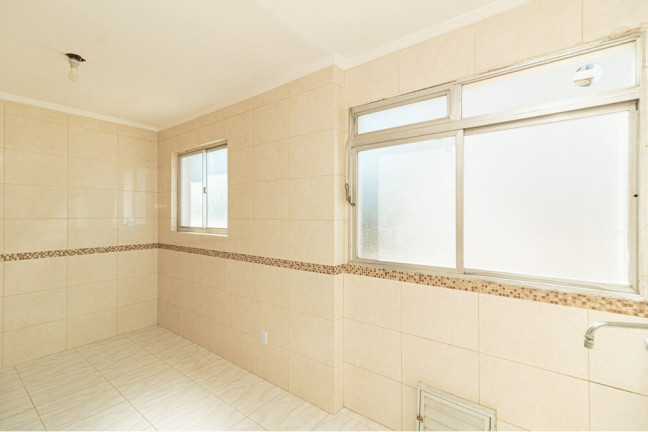 Imagem Imóvel com 2 Quartos à Venda, 63 m² em Santana - Porto Alegre Imagem Imóvel com 2 Quartos à Venda, 63 m² em Santana - Porto Alegre
